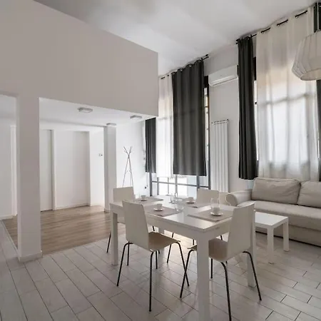 Spazioso Loft: Coldilana14 Apartment Milan