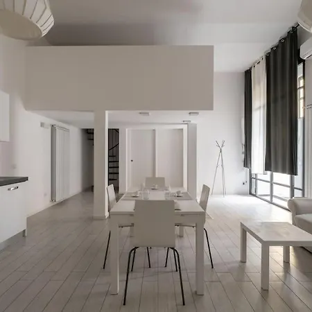 Appartement Spazioso Loft: Coldilana14 Milaan